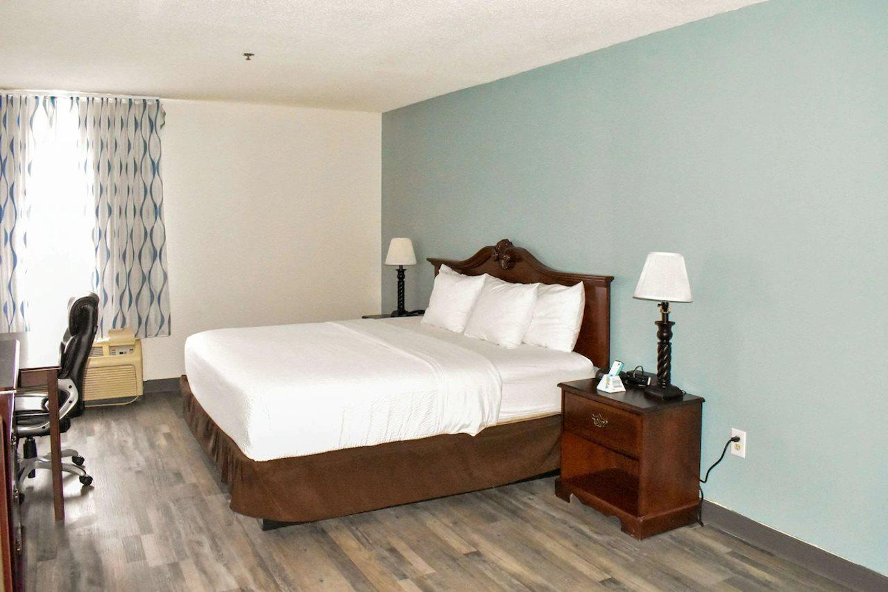 Clarion Pointe Vidalia - Lyons West Hotel Exterior foto